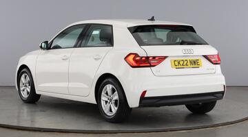 2022 Audi 1.0 TFSI 25 Technik Sportback Euro 6 5-door (White) - Image: 3