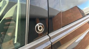 2020 Volkswagen 1.0 EVO beats Euro 6 5-door (Black) - Image: 10