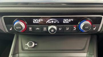 2022 Audi 2.0 TFSI 40 Black Edition S Tronic quattro Euro 6 5-door (Blue) - Image: 15