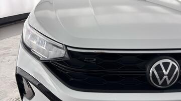 2025 Volkswagen TSI R-Line DSG Euro 6 5-door (White) - Image: 40