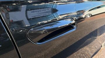 2025 Volkswagen Pro 77kWh Match Plus Fastback Auto 5-door (Black) - Image: 35