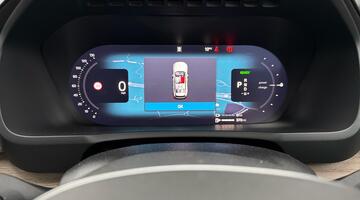 2025 Volvo 2.0 T8 18.8kWh Ultra Dark Auto 4WD Euro 6 5-door (Red) - Image: 13