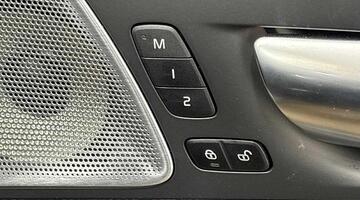 2024 Volvo 2.0h T8 18.8kWh Ultra Black Edition Auto Euro 6 5-door (Black) - Image: 26