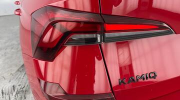 2024 Škoda TSI ACT Monte Carlo DSG Euro 6 5-door (Red) - Image: 32