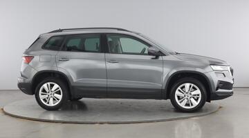 2025 Škoda TSI ACT SE Drive DSG Euro 6 5-door (Grey) - Image: 4