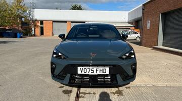 2025 CUPRA ETSI Shadow Edition DSG Euro 6 5-door (Blue) - Image: 12