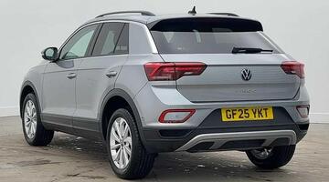 2025 Volkswagen TSI Match DSG Euro 6 5-door (Silver) - Image: 3