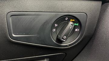 2020 Volkswagen 2.0 TDI R-Line DSG 4Motion Euro 6 5-door (Silver) - Image: 20