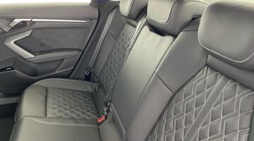 2025 Audi Saloon Black Edition TFSI 333 PS S tronic (Green) - Image: 42