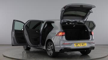 2025 Volkswagen ETSI MHEV R-Line DSG Euro 6 5-door (Grey) - Image: 11