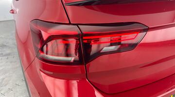 2022 Volkswagen TSI R-Line 2WD Euro 6 2-door (Red) - Image: 30