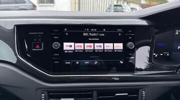 2025 Volkswagen 1.0 TSI Match DSG Euro 6 5-door (Black) - Image: 7