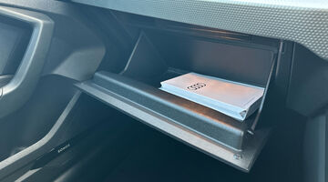 2025 Audi TFSI 35 S line Sportback S Tronic Euro 6 5-door (White) - Image: 27