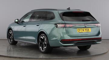 2025 Volkswagen TSI eHybrid 19.7kWh R-Line DSG Euro 6 5-door (Green) - Image: 3