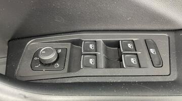 2022 Volkswagen TSI R-Line DSG Euro 6 5-door (White) - Image: 19