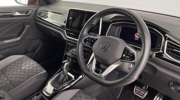 2022 Volkswagen TSI R-Line DSG Euro 6 5-door (Red) - Image: 6