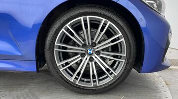 2020 BMW 2.0 318i M Sport Auto Euro 6 4-door (Blue) - Image: 5