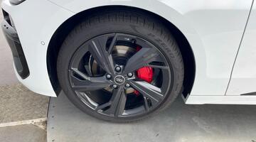 2025 Audi 100kWh Launch Edition Auto 5-door (White) - Image: 49