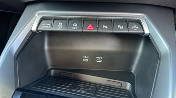 2025 Audi TFSI 35 Black Edition Sportback S Tronic Euro 6 5-door (White) - Image: 23