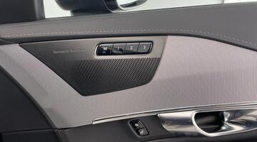 2024 Volvo 2.0 B5 MHEV Plus Auto 4WD Euro 6 5-door (Unlisted) - Image: 17