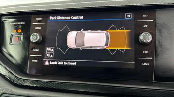 2023 Volkswagen 1.0 TSI Life Euro 6 5-door (Black) - Image: 16