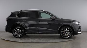 2025 Volkswagen 2.0 TDI R-Line DSG Euro 6 5-door (Grey) - Image: 4