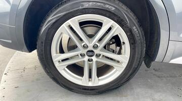 2023 Audi 2.0 TDI 40 S line S Tronic quattro Euro 6 5-door (Grey) - Image: 31