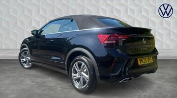 2025 Volkswagen TSI R-Line DSG 2WD Euro 6 2-door (Black) - Image: 3