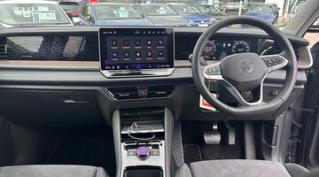 2025 Volkswagen ETSI MHEV Elegance DSG Euro 6 5-door (Grey) - Image: 8