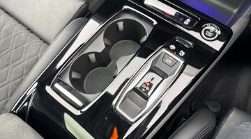 2025 Audi 100kWh Performance Edition 1 Auto 5-door (Black) - Image: 14