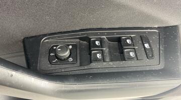 2022 Volkswagen 1.0 TSI Life Euro 6 5-door (Grey) - Image: 20