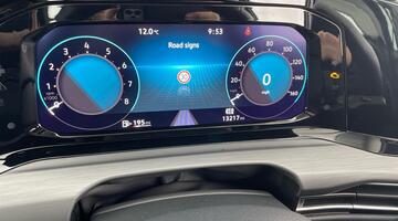 2024 Volkswagen TSI Style Euro 6 5-door (Black) - Image: 24