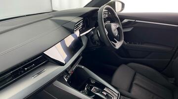 2025 Audi TFSI 30 S line S Tronic Euro 6 4-door (Green) - Image: 2