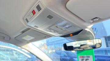 2022 Volkswagen 1.0 TSI Life Euro 6 5-door (Red) - Image: 38