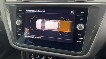 2023 Volkswagen TSI R-Line Edition DSG Euro 6 5-door (Black) - Image: 14