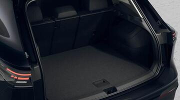 2026 Volkswagen ETSI MHEV Match DSG Euro 6 5-door (Black) - Image: 7