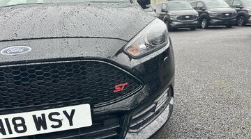 2018 Ford 2.0 TDCi ST-3 Euro 6 5-door (Black) - Image: 13