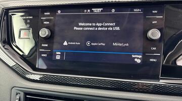 2021 Volkswagen 1.0 TSI Life Euro 6 5-door (Silver) - Image: 16