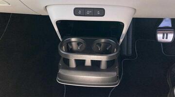 2025 Volkswagen Pro 79kWh Style Auto 5-door (SWB, 5Seat) (Black) - Image: 35