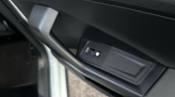 2024 Volkswagen TSI Style DSG Euro 6 5-door (White) - Image: 57