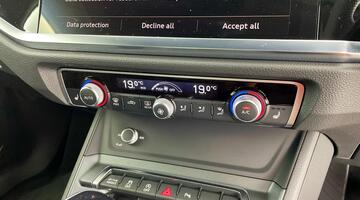 2025 Audi TFSI CoD 35 Black Edition S Tronic Euro 6 5-door (Blue) - Image: 14