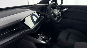 2025 Audi 45 Black Edition Sportback Auto quattro 5-door 82kWh (Blue) - Image: 2