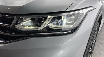 2020 Volkswagen 2.0 TDI R-Line DSG 4Motion Euro 6 5-door (Silver) - Image: 40