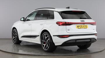 2025 Audi 100kWh Edition 1 Auto quattro 5-door (White) - Image: 3