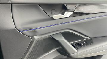 2025 Volkswagen ETSI MHEV R-Line DSG Euro 6 5-door (Black) - Image: 19