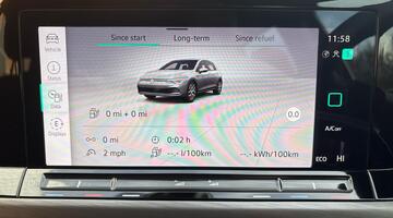 2022 Volkswagen TSI 13kWh Style DSG Euro 6 5-door (Black) - Image: 14