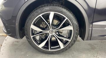 2022 Volkswagen TSI R-Line DSG Euro 6 5-door (Black) - Image: 38