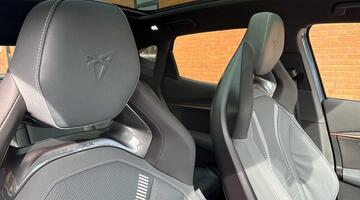 2024 CUPRA 77kWh VZ2 SUV Coupe Auto 4-doorive 5dr (Blue) - Image: 31