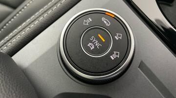 2025 Volkswagen 3.0 TDI V6 Black Edition Tiptronic 4Motion Euro 6 5-door (Grey) - Image: 17