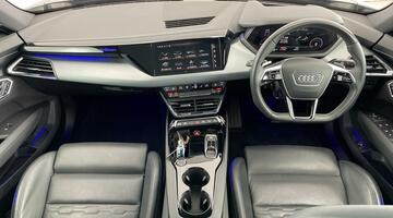 2022 Audi 93.4kWh Auto quattro 4-door (Grey) - Image: 8